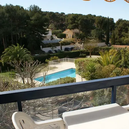 Apartment Roches Bleues
